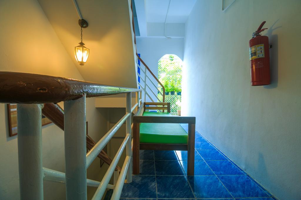 Frog House Bed & Breakfast (Adults Only) Patong Extérieur photo