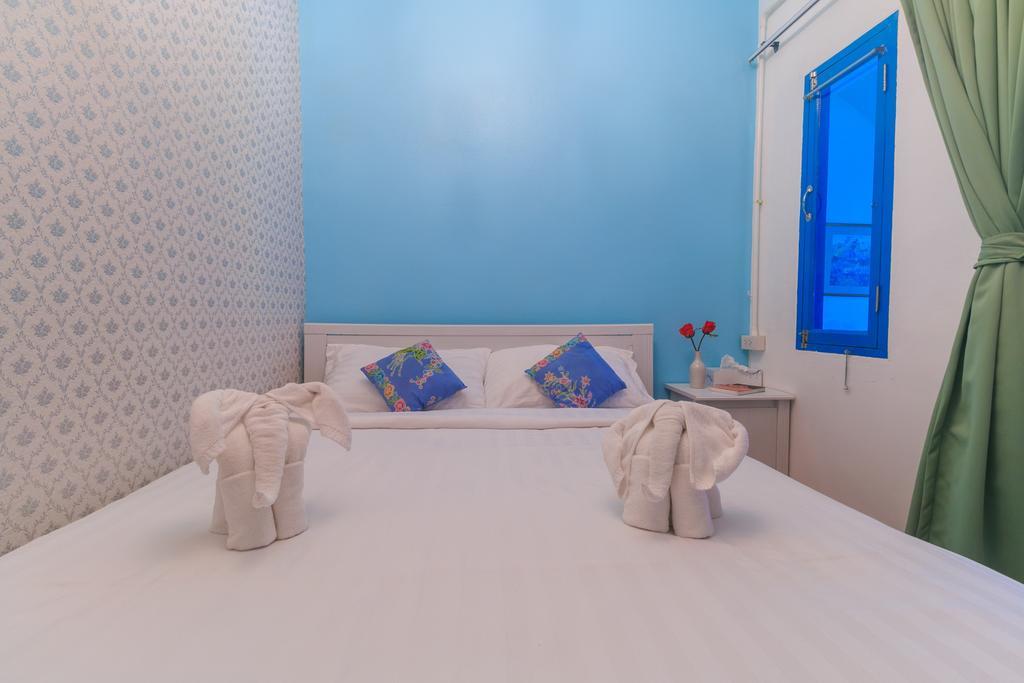 Frog House Bed & Breakfast (Adults Only) Patong Extérieur photo