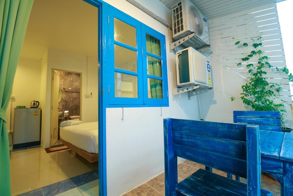 Frog House Bed & Breakfast (Adults Only) Patong Extérieur photo