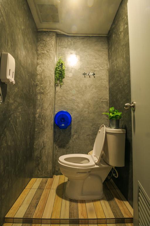 Frog House Bed & Breakfast (Adults Only) Patong Extérieur photo