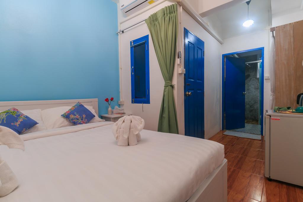 Frog House Bed & Breakfast (Adults Only) Patong Extérieur photo
