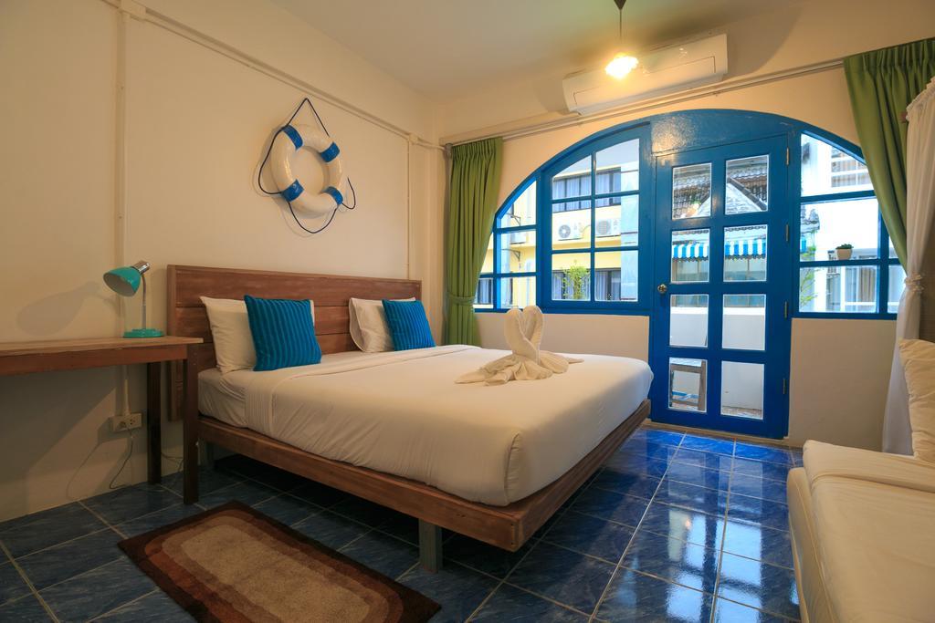 Frog House Bed & Breakfast (Adults Only) Patong Extérieur photo