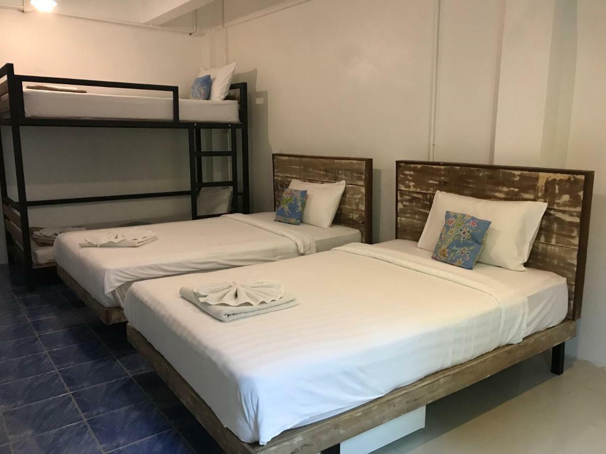 Frog House Bed & Breakfast (Adults Only) Patong Extérieur photo