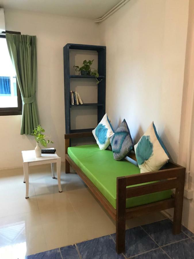 Frog House Bed & Breakfast (Adults Only) Patong Extérieur photo
