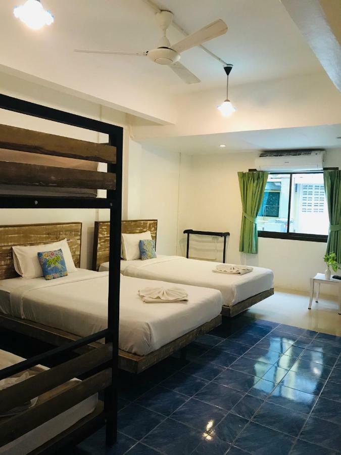 Frog House Bed & Breakfast (Adults Only) Patong Extérieur photo